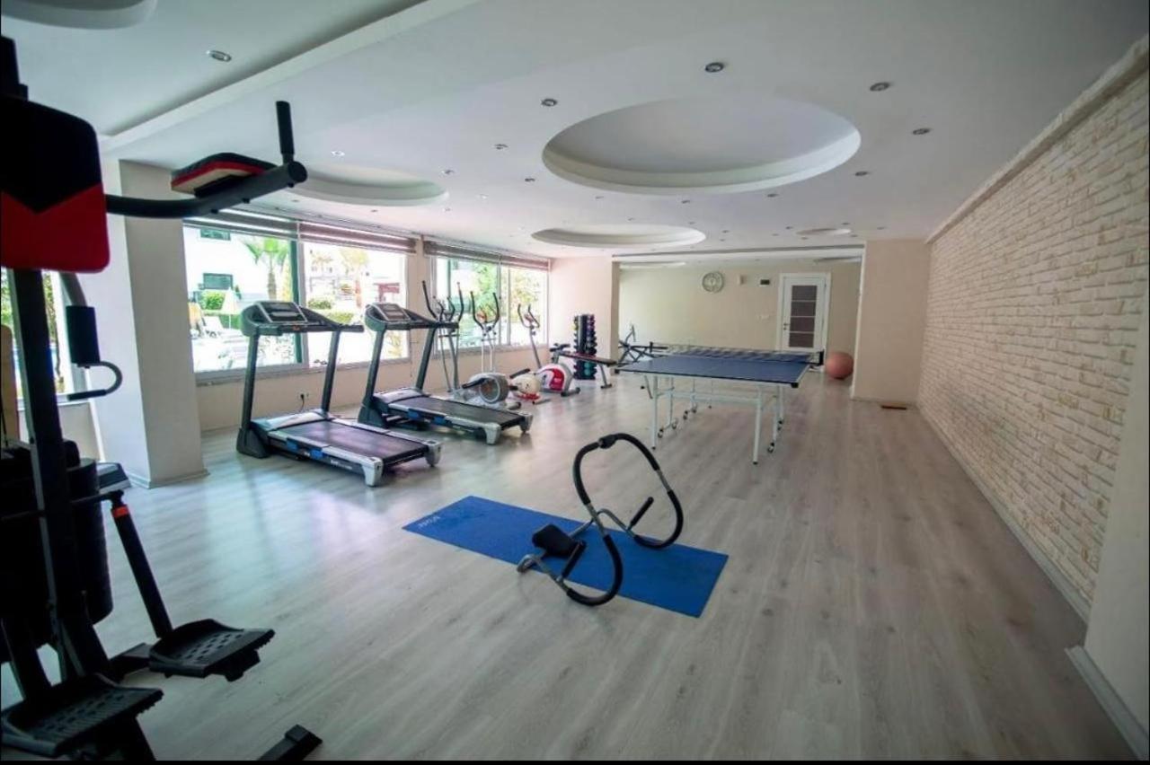 Cozy Sea View Next To The Beach, In The Mid Of The Market, Saturday Bazar, Restaurants & Bars Etc, Alanya Mahmutlar! Apartment Bagian luar foto